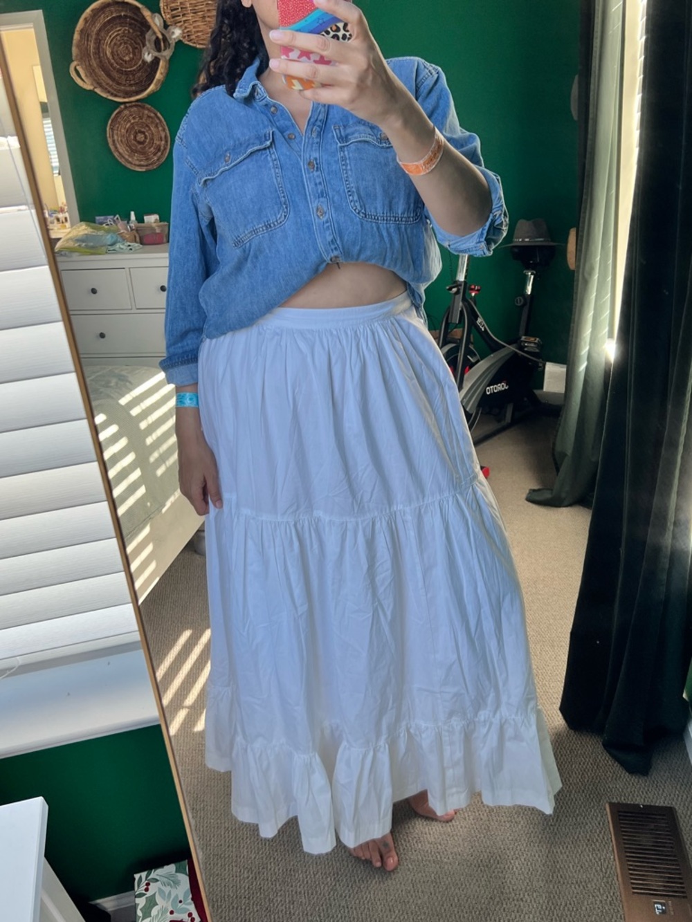 Abercrombie White tiered Maxi - Picture 3 of 5